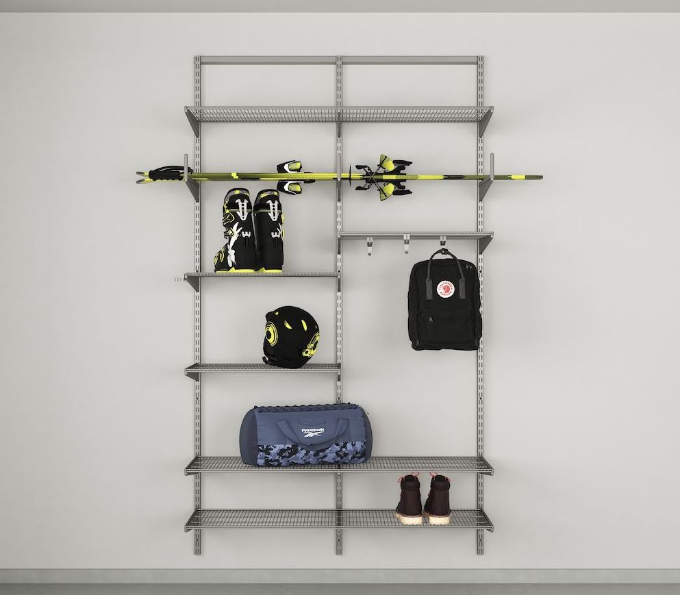 Panipaik spordivarustuse hoiustamiseks Elfa süsteemiga